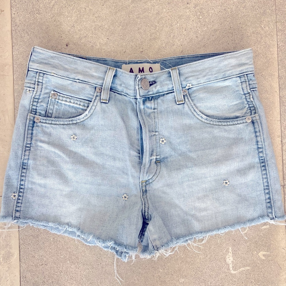 AMO vintage floral Babe Short